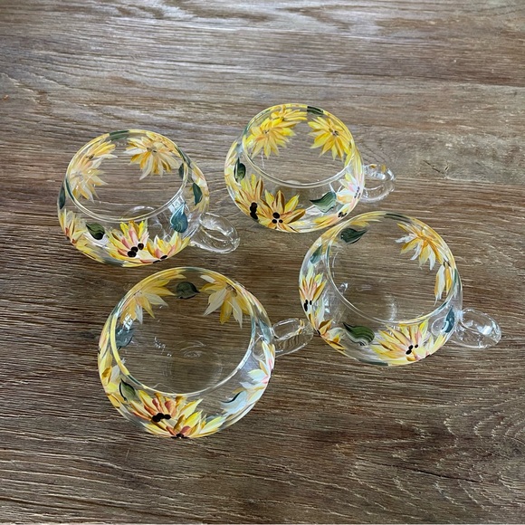 Vintage Mid-Century Handpainted Glass Cups Set of 4 - Picture 4 of 6